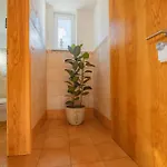 Klara Apartamento *