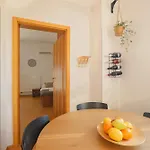 Klara Apartamento *